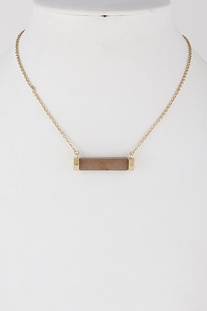 Simple Yet Classy Rectangle Stone Necklace 6ICC4